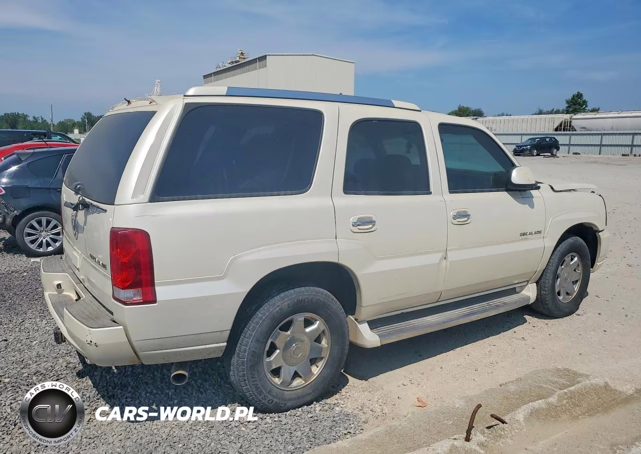 2005 Cadillac Escalade Luxury VIN:1GYEK63N85R131068 - 3