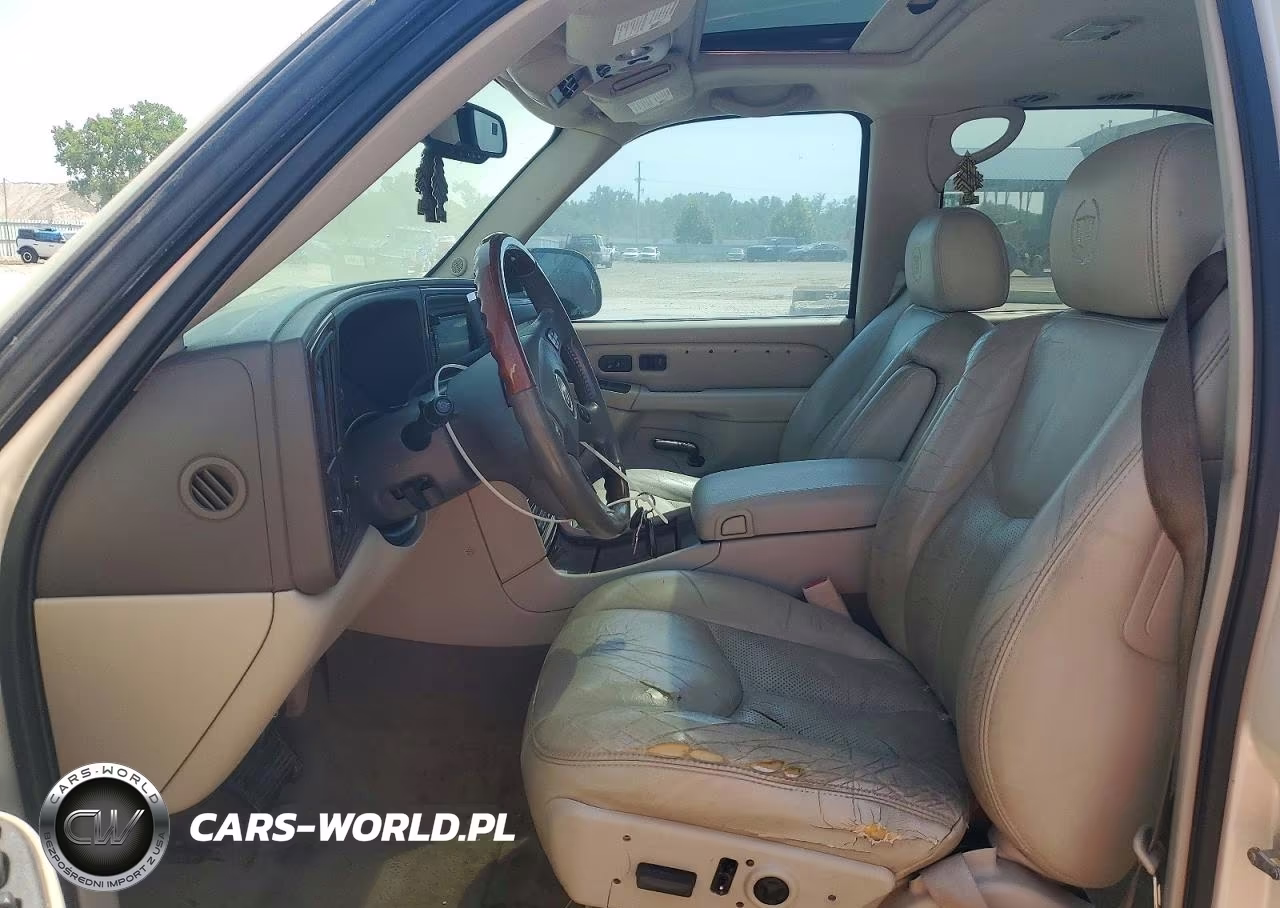 2005 Cadillac Escalade Luxury VIN:1GYEK63N85R131068 - 7
