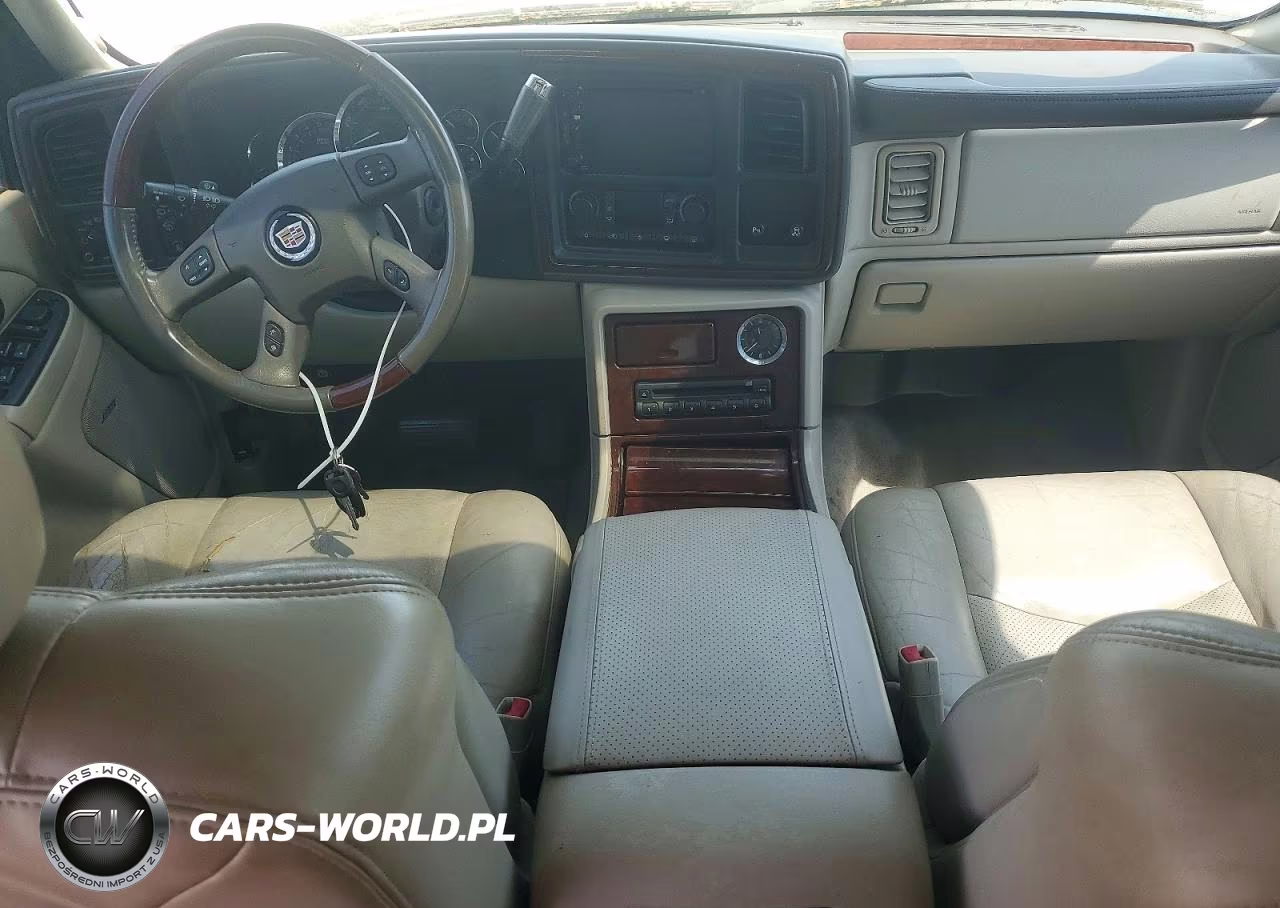 2005 Cadillac Escalade Luxury VIN:1GYEK63N85R131068 - 8