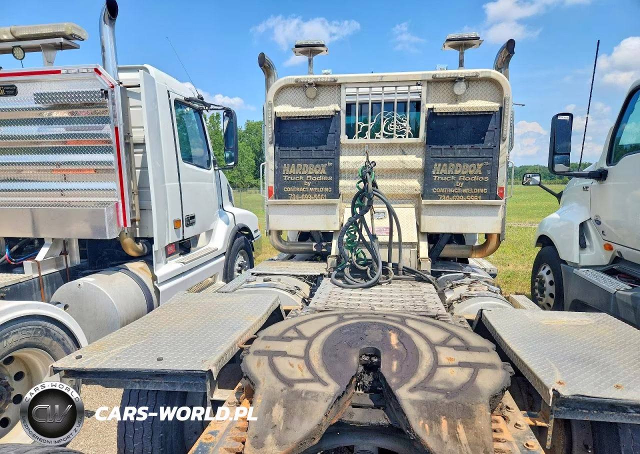 2016 Mack 600 Cxu600 VIN:1M1AW07YXGM055606 - 12