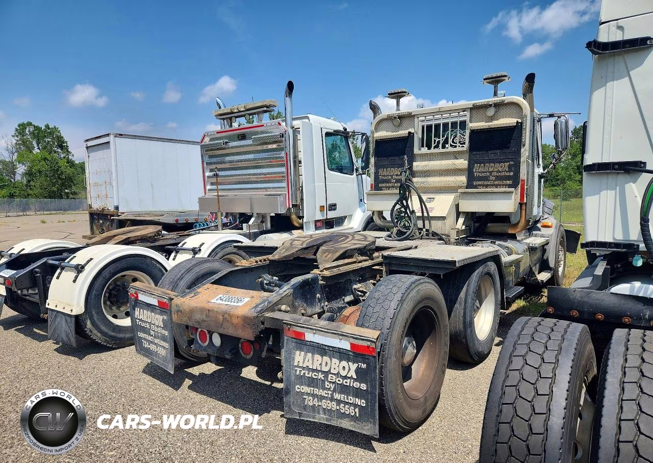2016 Mack 600 Cxu600 VIN:1M1AW07YXGM055606 - 3