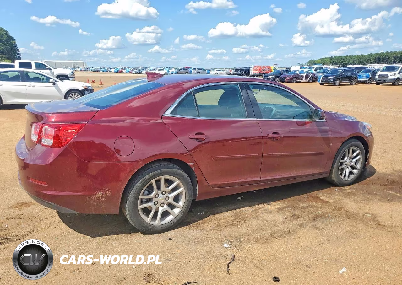 2015 Chevrolet Malibu 1Lt VIN:1G11C5SLXFF226822 - 3
