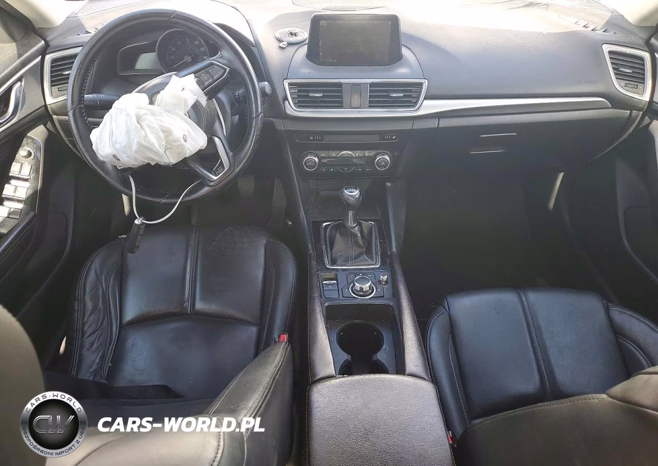 2018 Mazda 3 Touring VIN:3MZBN1V38JM174137 - 8