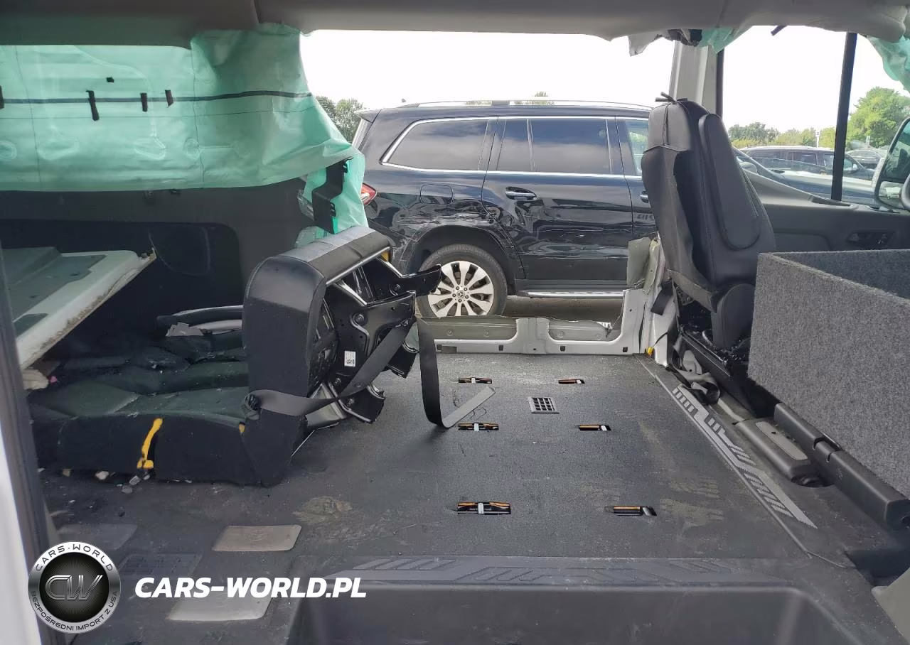 2024 Ford Transit T-350 VIN:1FBAX2Y85RKB07914 - 11