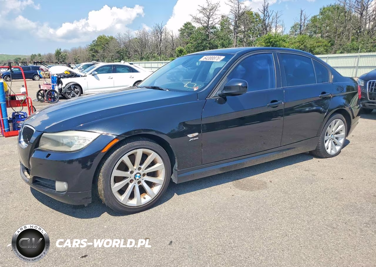 2011 BMW 328 – zdjęcie 1 z 12