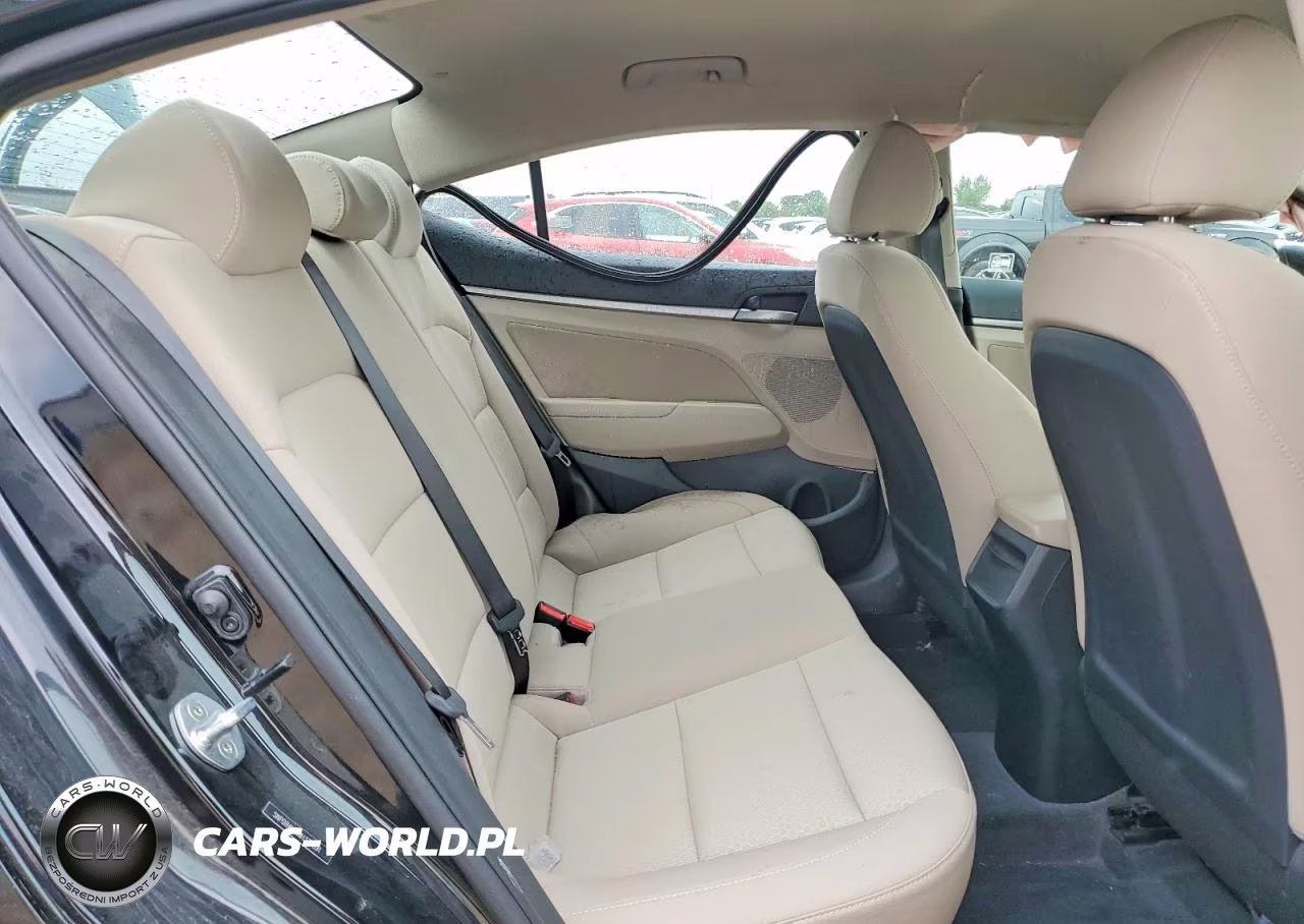 2018 Hyundai Elantra Sel VIN:5NPD84LF6JH377891 - 10