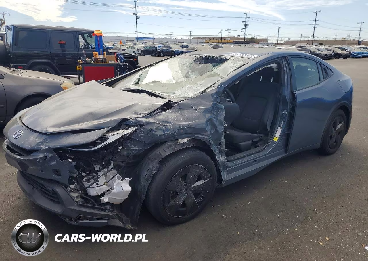 2024 Toyota Prius Le VIN:JTDACAAUXR3025714 - 1