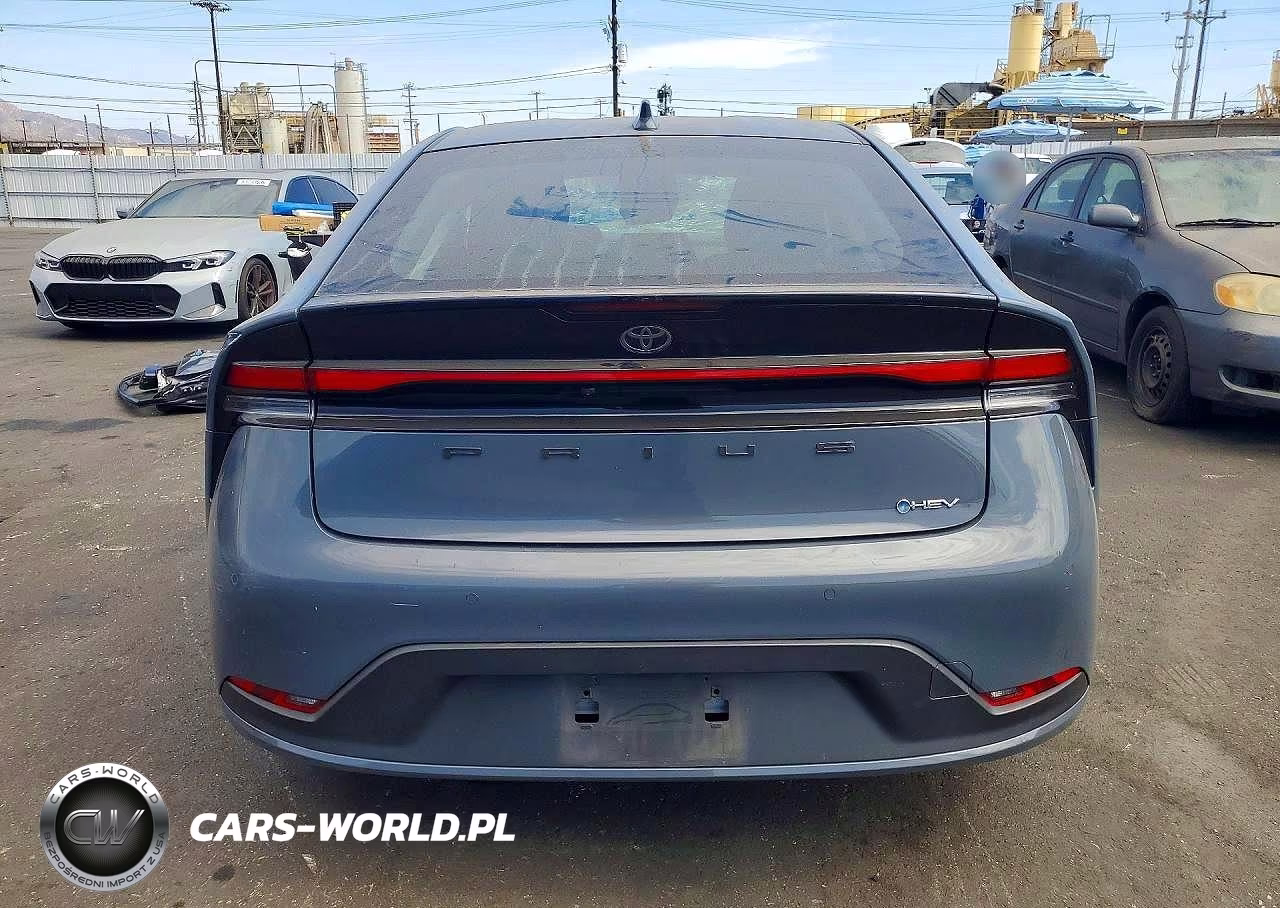 2024 Toyota Prius Le VIN:JTDACAAUXR3025714 - 6