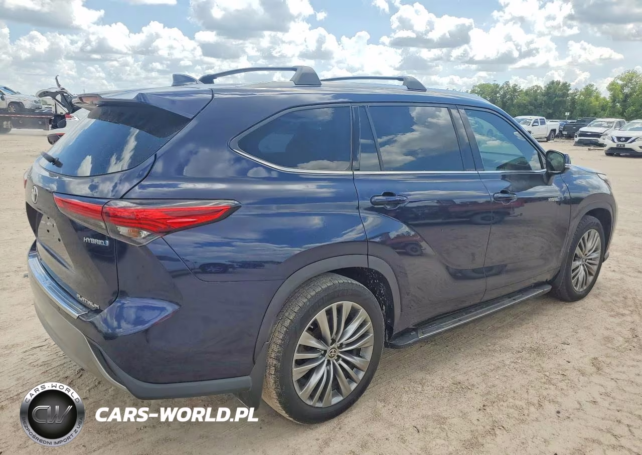 2021 Toyota Highlander Hybrid Platinum VIN:5TDFARAH7MS008597 - 3