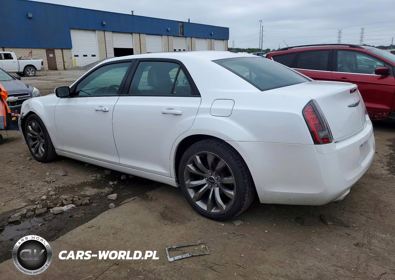 2014 Chrysler 300 S VIN:2C3CCABG8EH355512 - 2
