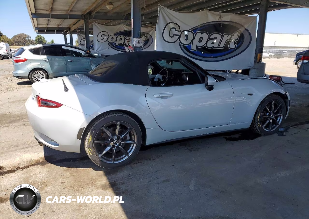 2017 Mazda Mx-5 Miata Grand Touring VIN:JM1NDAD74H0124520 - 3