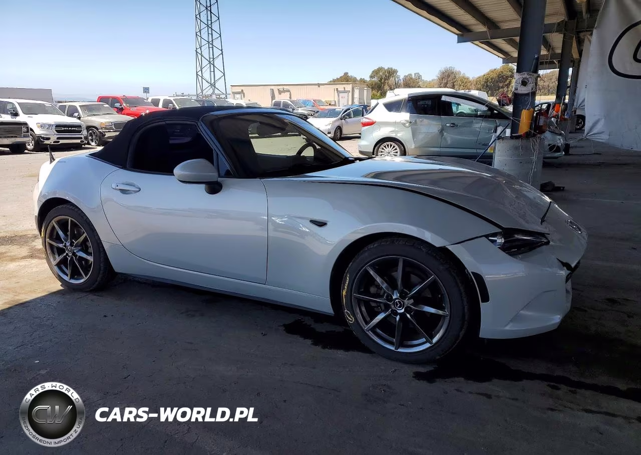 2017 Mazda Mx-5 Miata Grand Touring VIN:JM1NDAD74H0124520 - 4