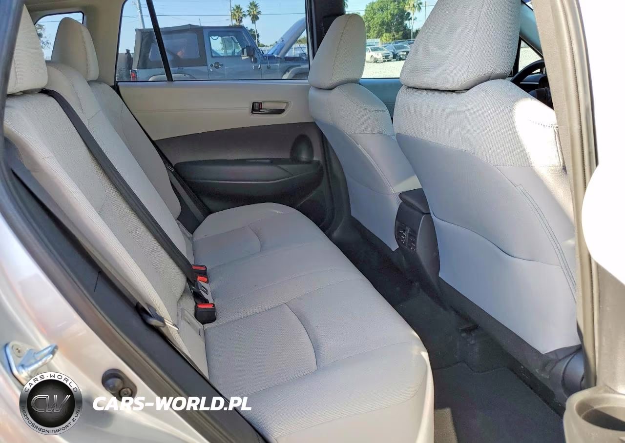 2022 Toyota Corolla Cross L VIN:7MUAAAAG9NV009597 - 11