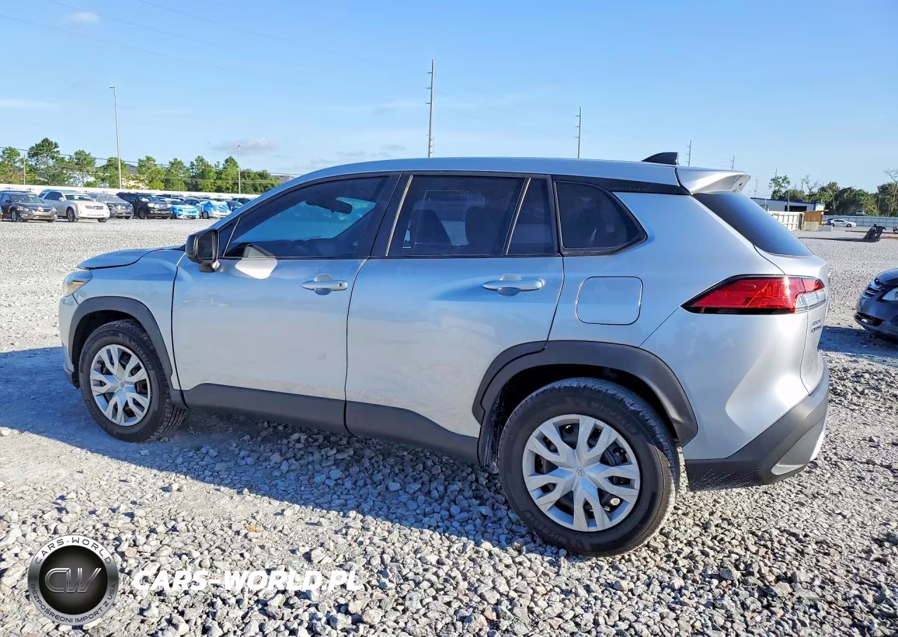 2022 Toyota Corolla Cross L VIN:7MUAAAAG9NV009597 - 2