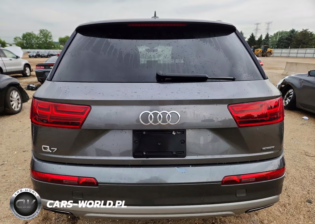 2018 Audi Q7 Premium Plus VIN:WA1LHAF76JD046324 - 7