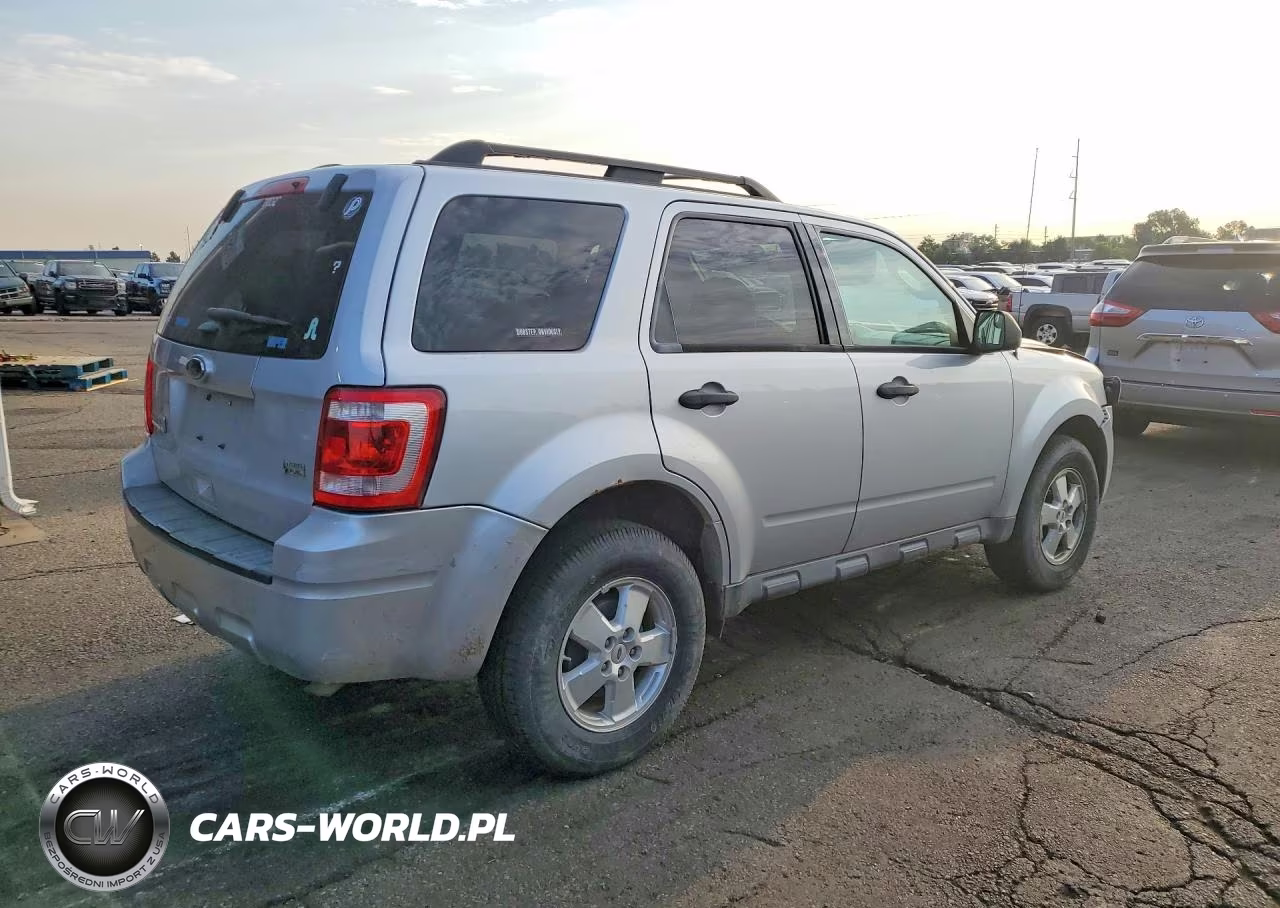 2012 Ford Escape Xlt VIN:1FMCU9DG5CKC22065 - 3