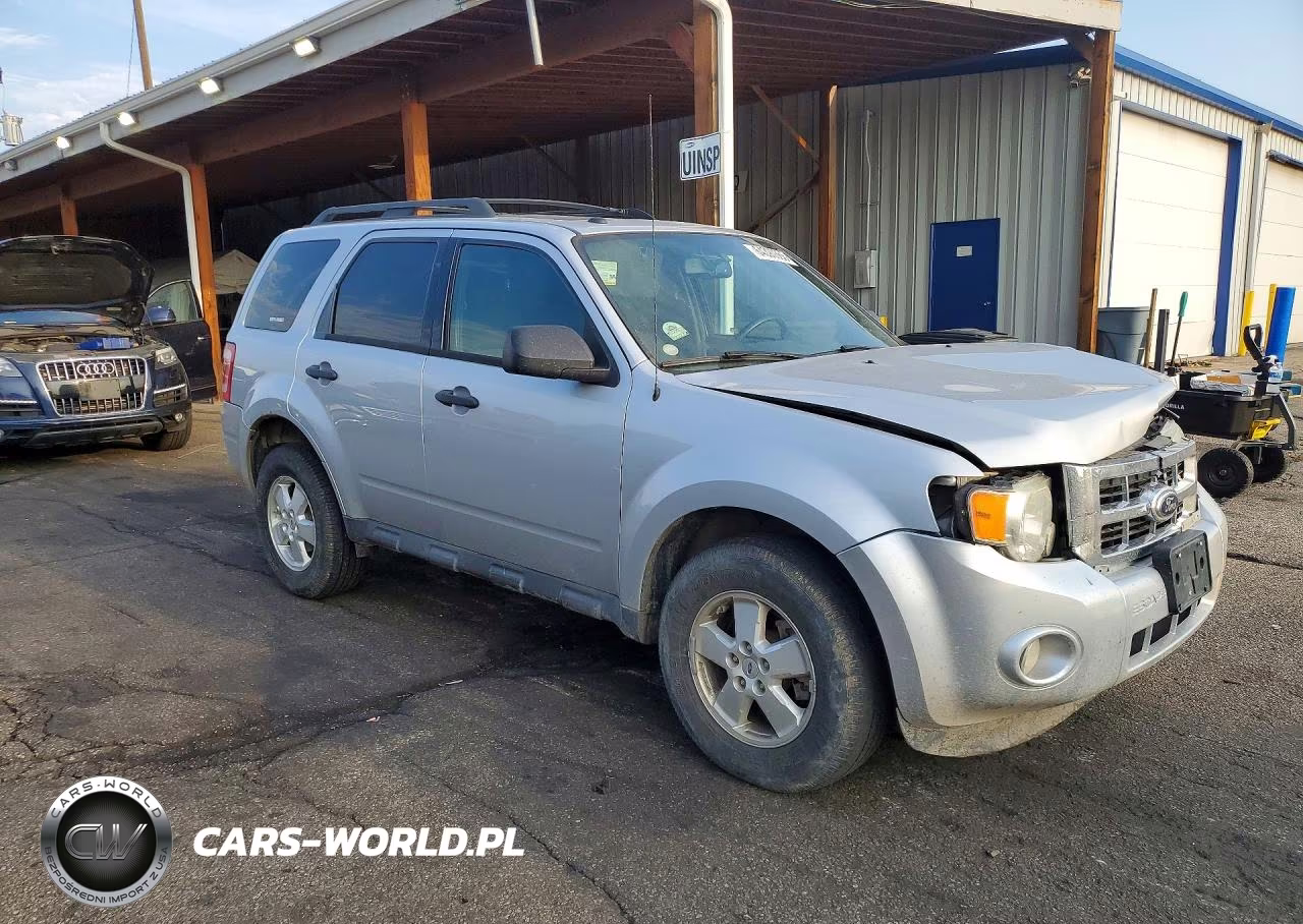 2012 Ford Escape Xlt VIN:1FMCU9DG5CKC22065 - 4