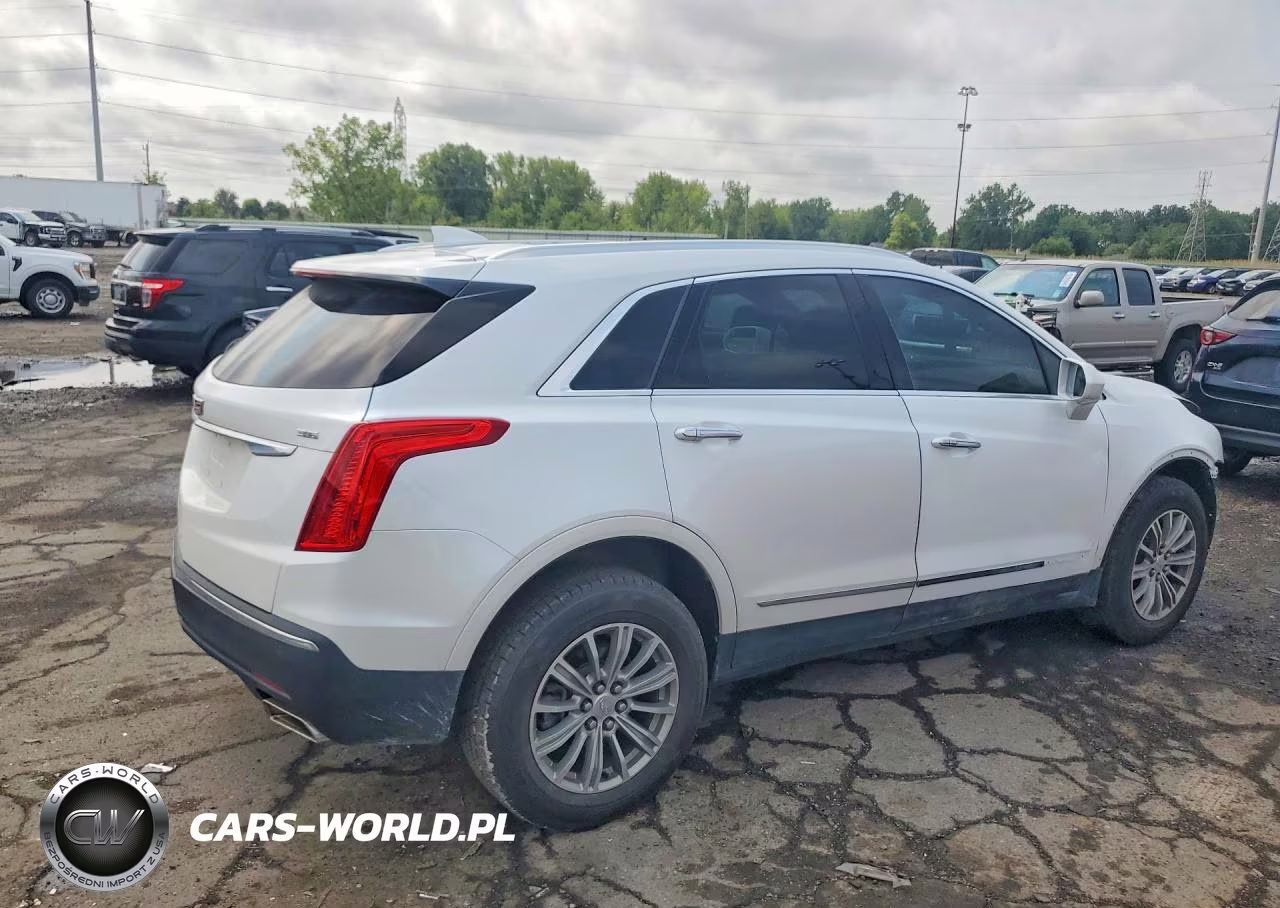 2018 Cadillac Xt5 Luxury VIN:1GYKNDRS5JZ199477 - 3