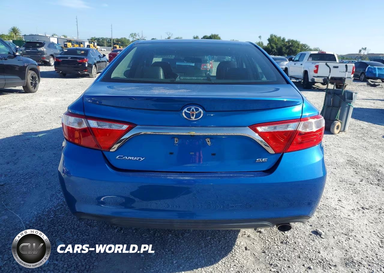 2017 Toyota Camry Se VIN:4T1BF1FK8HU710303 - 6
