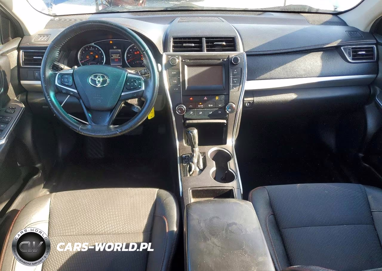 2017 Toyota Camry Se VIN:4T1BF1FK8HU710303 - 8