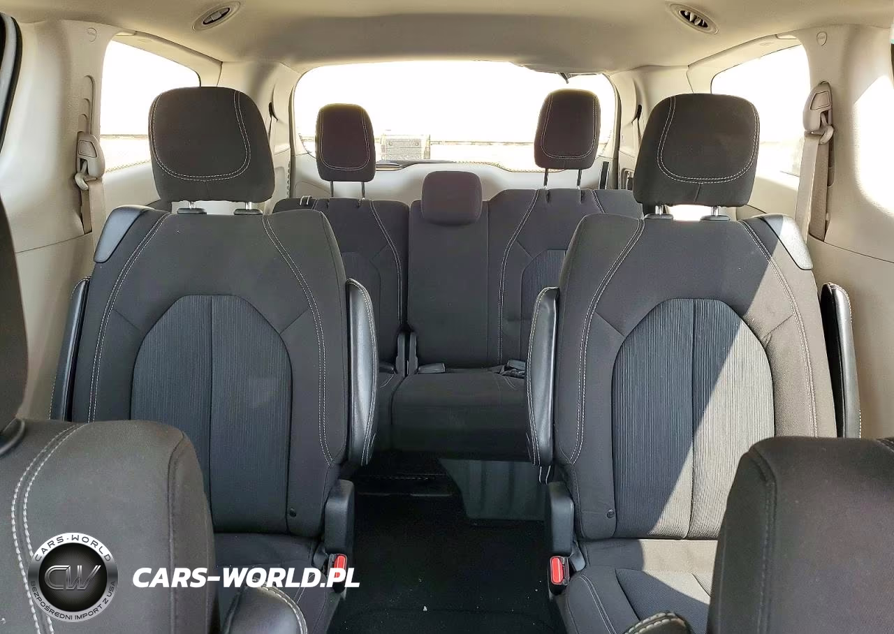 2022 Chrysler Voyager Lx VIN:2C4RC1CG0NR120861 - 10