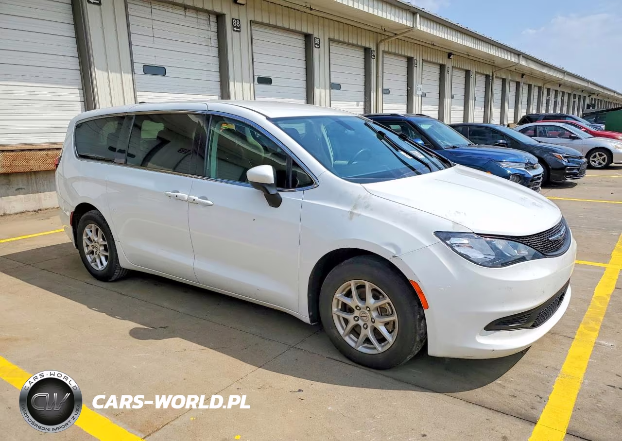 2022 Chrysler Voyager Lx VIN:2C4RC1CG0NR120861 - 4