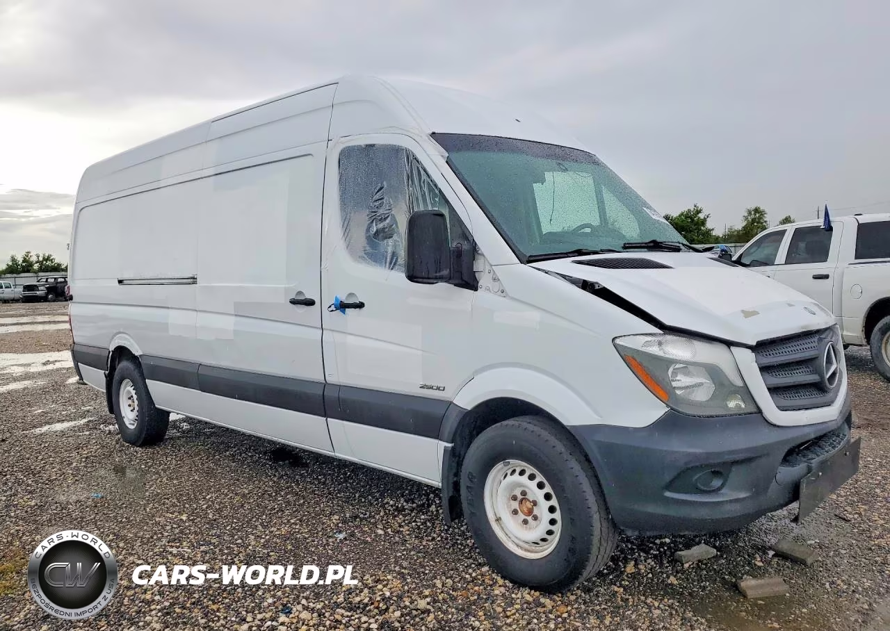 2014 Mercedes-Benz Sprinter 2500 VIN:WD3PE8DEXE5897384 - 4