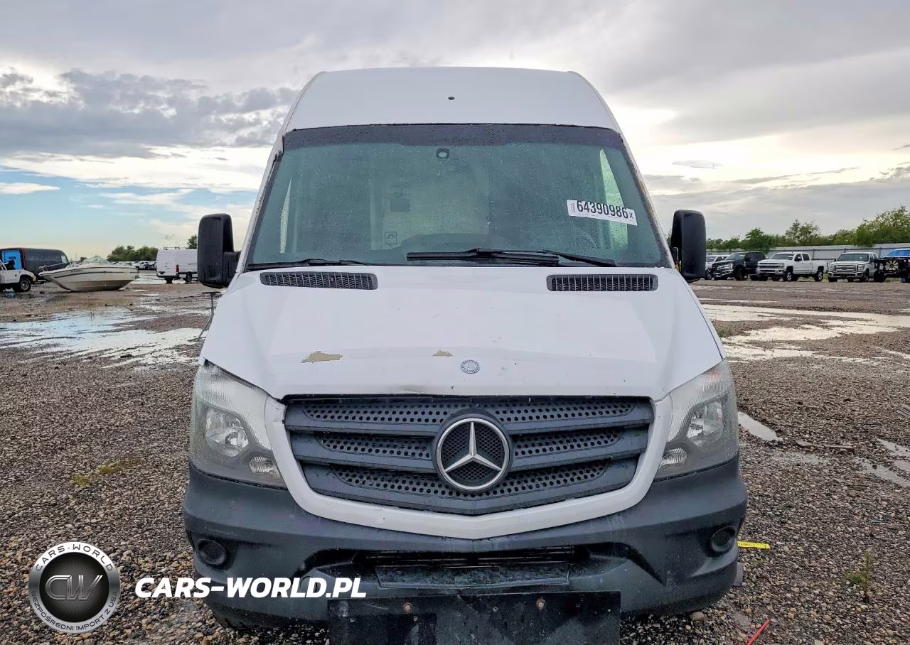 2014 Mercedes-Benz Sprinter 2500 VIN:WD3PE8DEXE5897384 - 5
