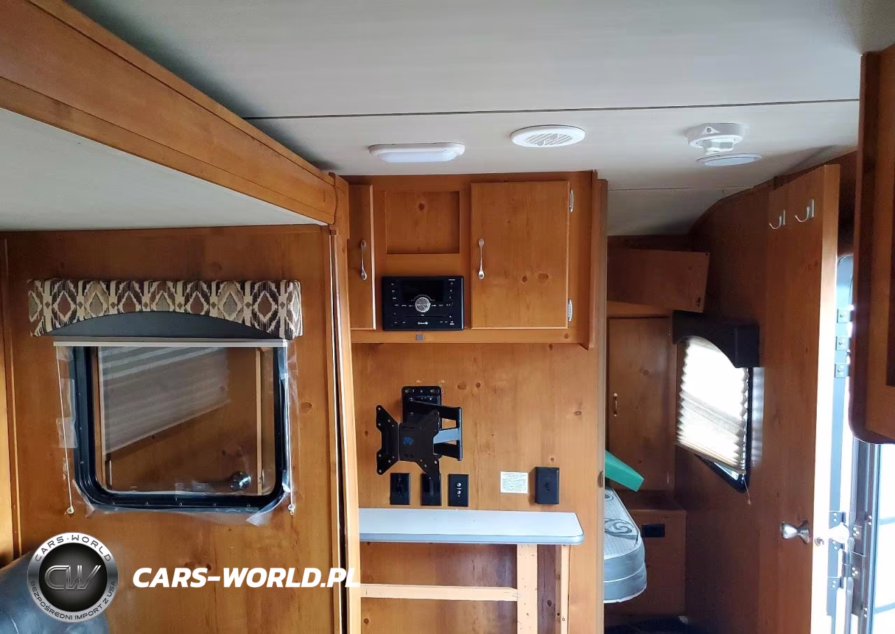 2018 Gulf Strea Recreational Vehicle (Rv) VIN:1NL1G3323J7036136 - 5