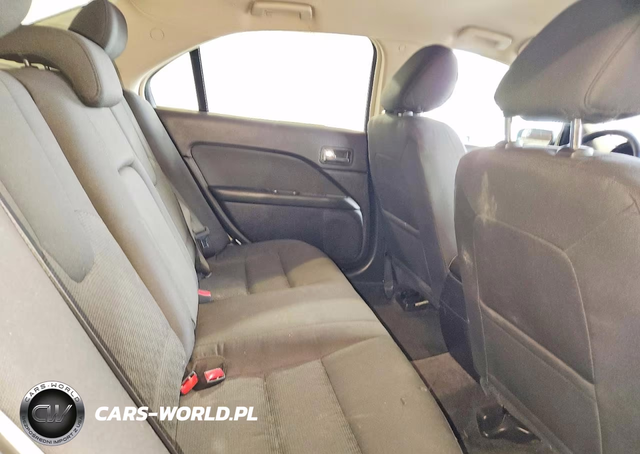 2011 Ford Fusion Se VIN:3FAHP0HAXBR237339 - 10