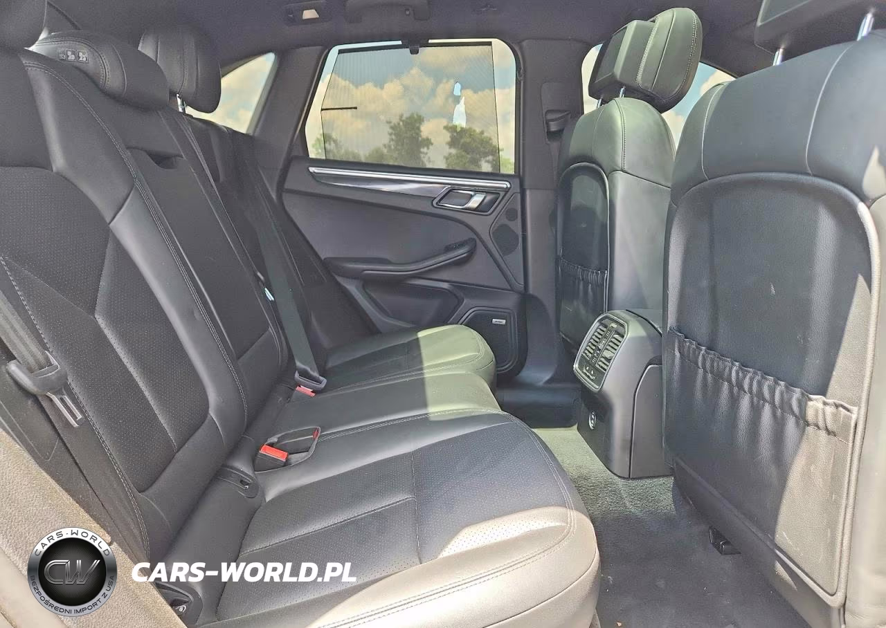 2020 Porsche Macan S VIN:WP1AB2A55LLB33083 - 11