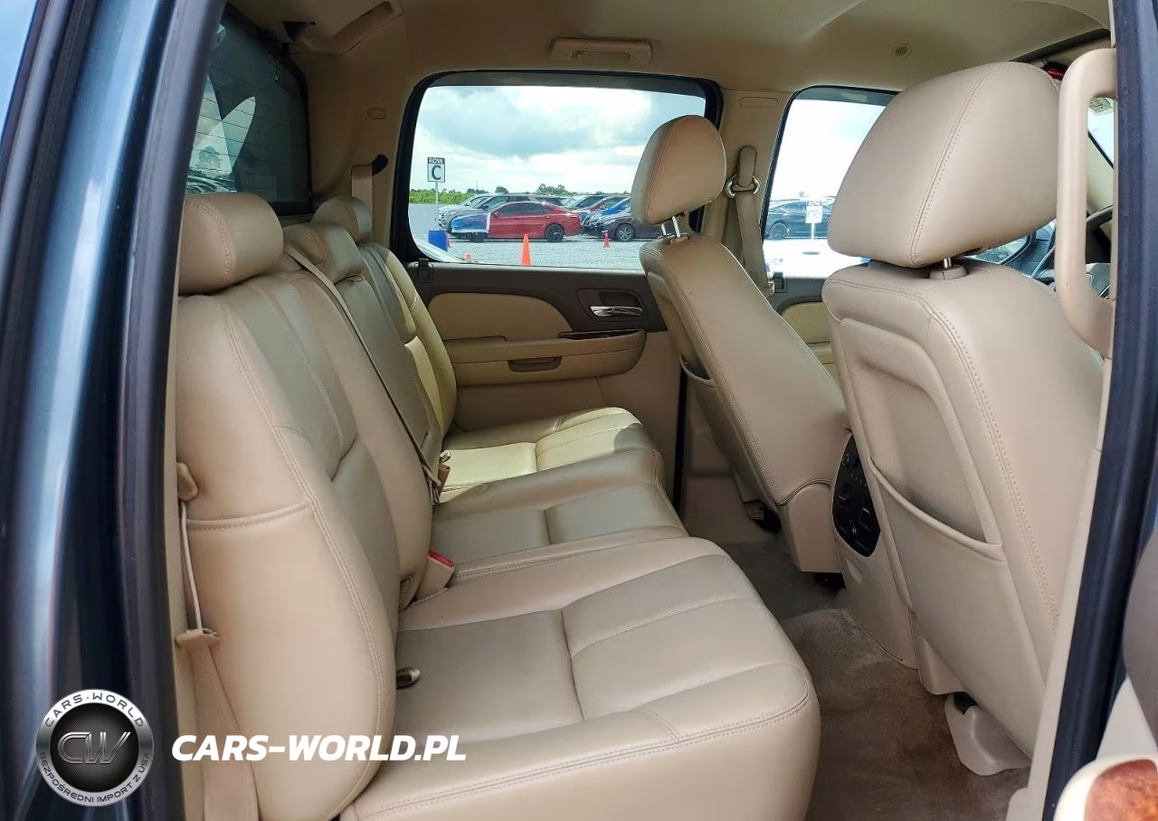 2012 Chevrolet Avalanche Lt VIN:3GNMCFE04CG122470 - 10