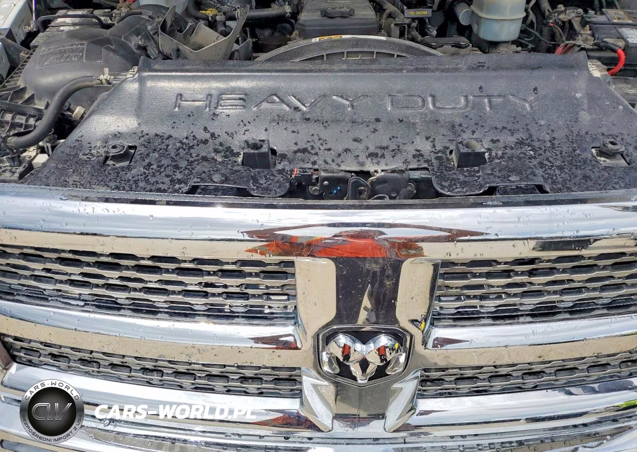 2015 Ram 2500 Laramie VIN:3C6UR5FL7FG646721 - 11