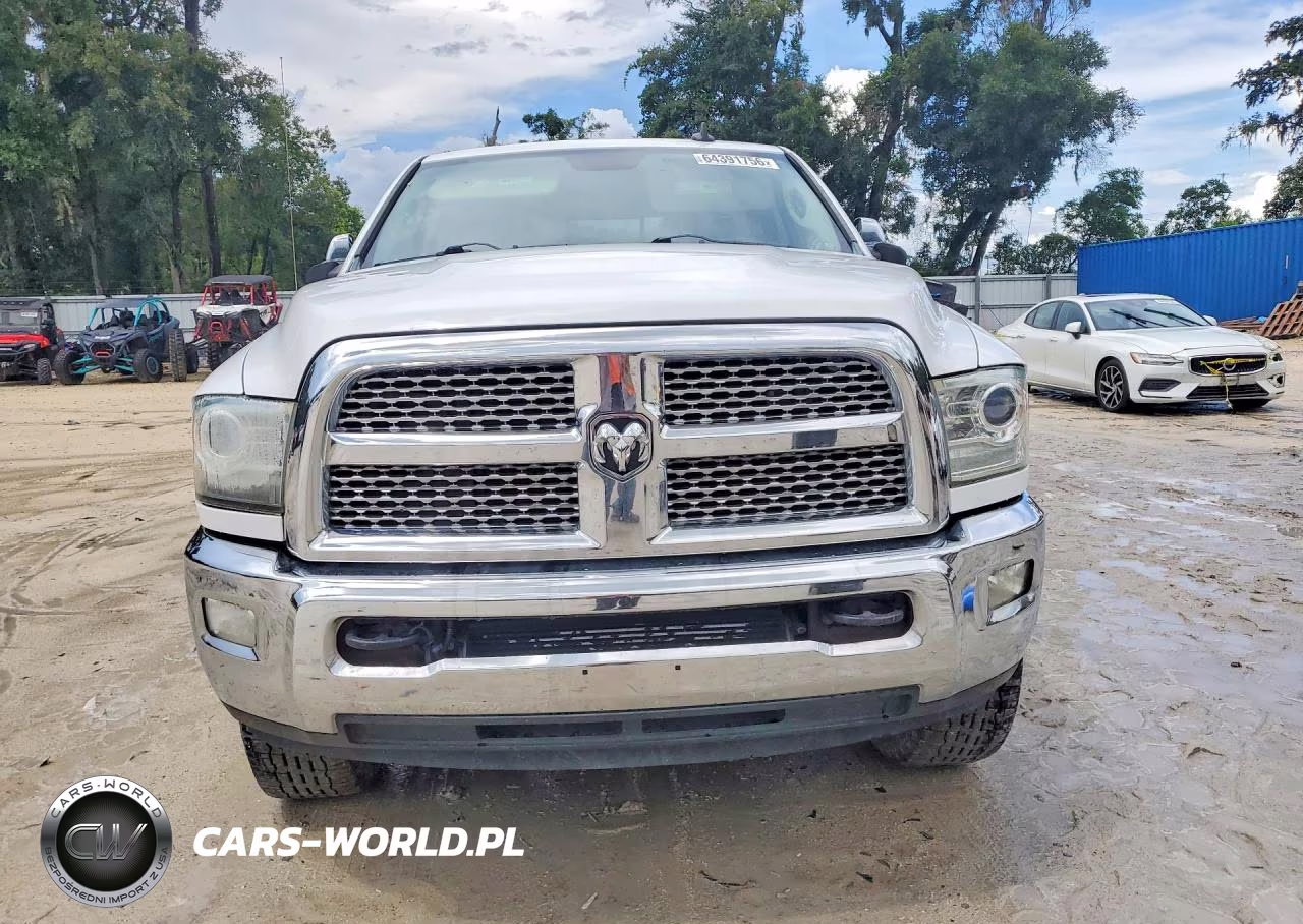 2015 Ram 2500 Laramie VIN:3C6UR5FL7FG646721 - 5