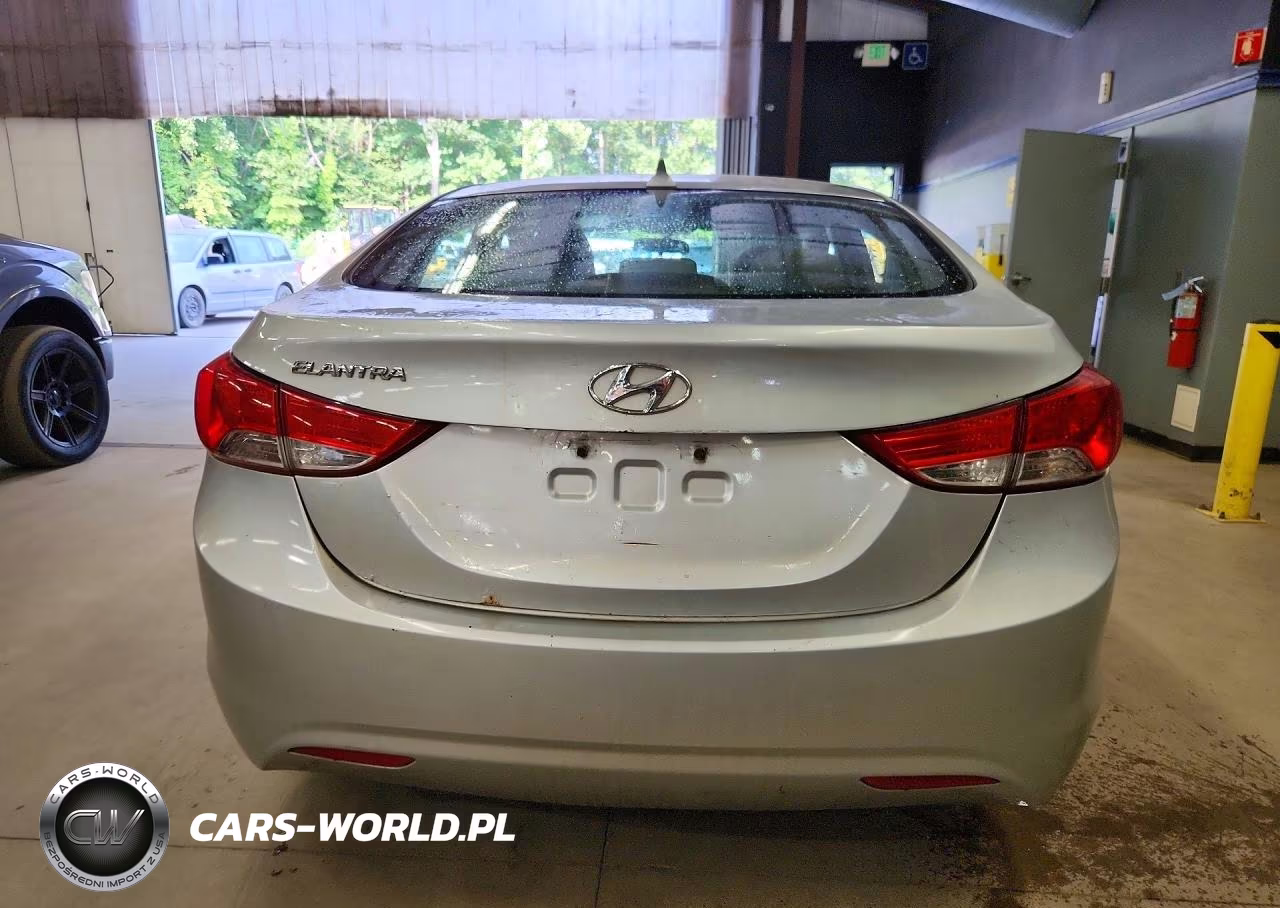 2013 Hyundai Elantra Gls VIN:5NPDH4AE0DH173831 - 6