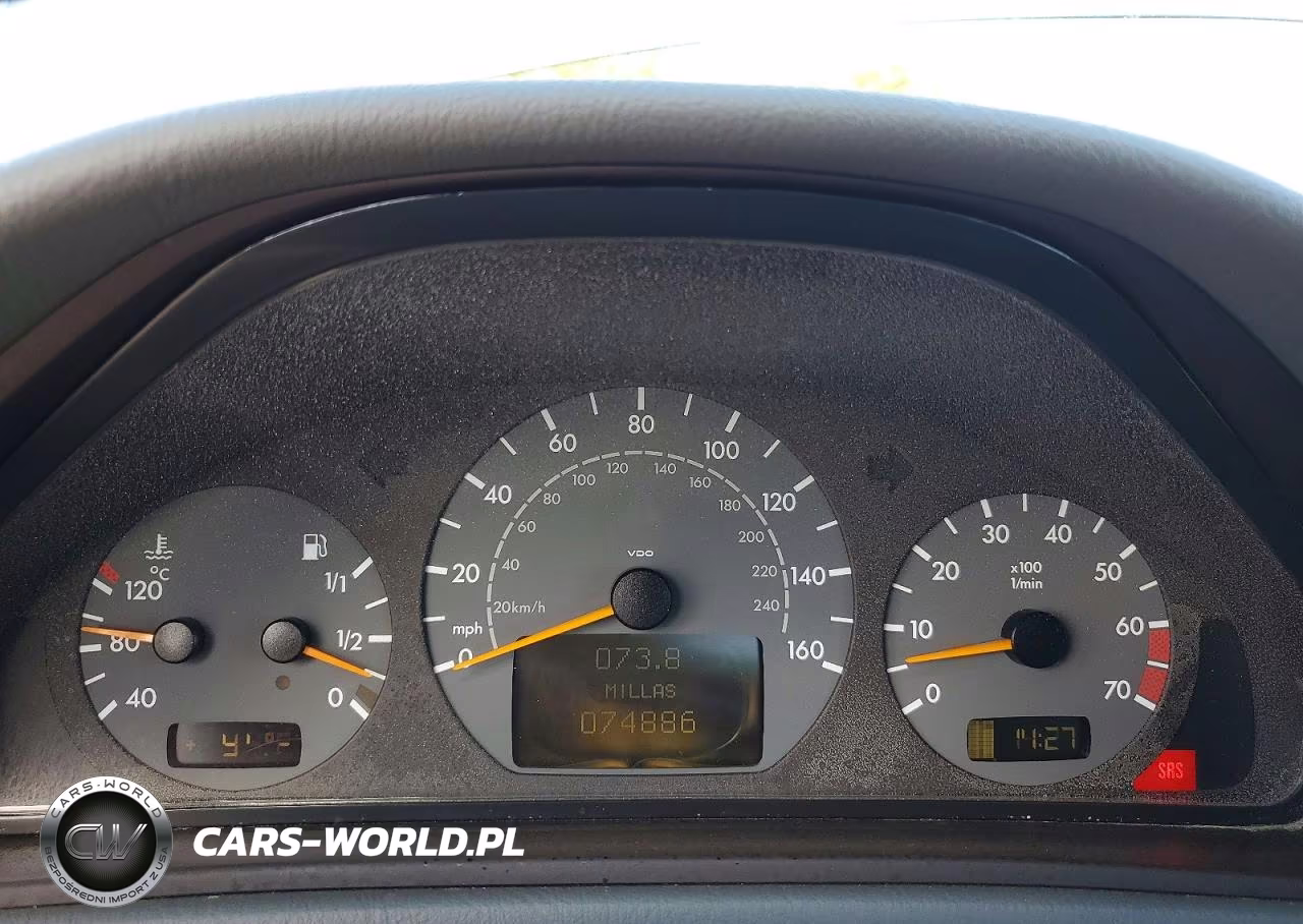 2000 Mercedes-Benz Clk 430 VIN:WDBLK70G4YT051944 - 9