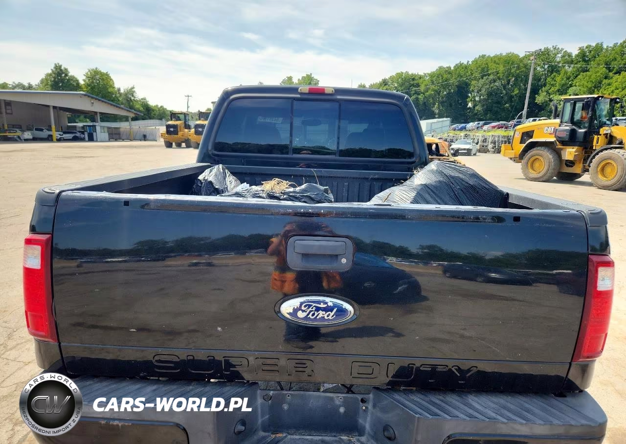 2005 Ford F250 Super Duty VIN:1FTSW21P05EC58642 - 10