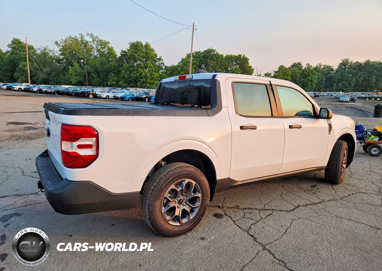 2025 Ford Maverick Xlt VIN:3FTTW8JA1SRB52647 - 3
