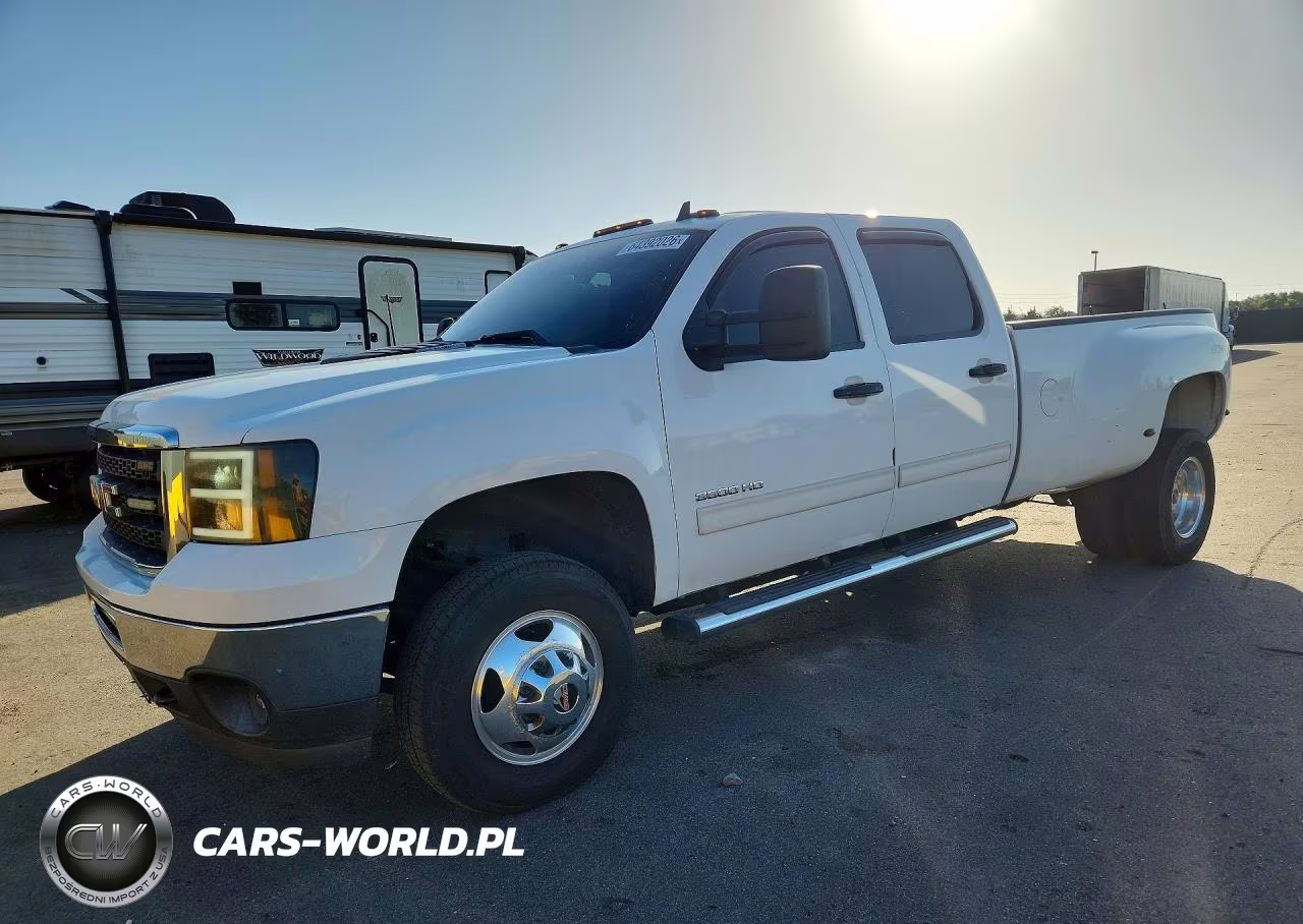 2011 GMC Sierra K3500 Slt – zdjęcie 1 z 13