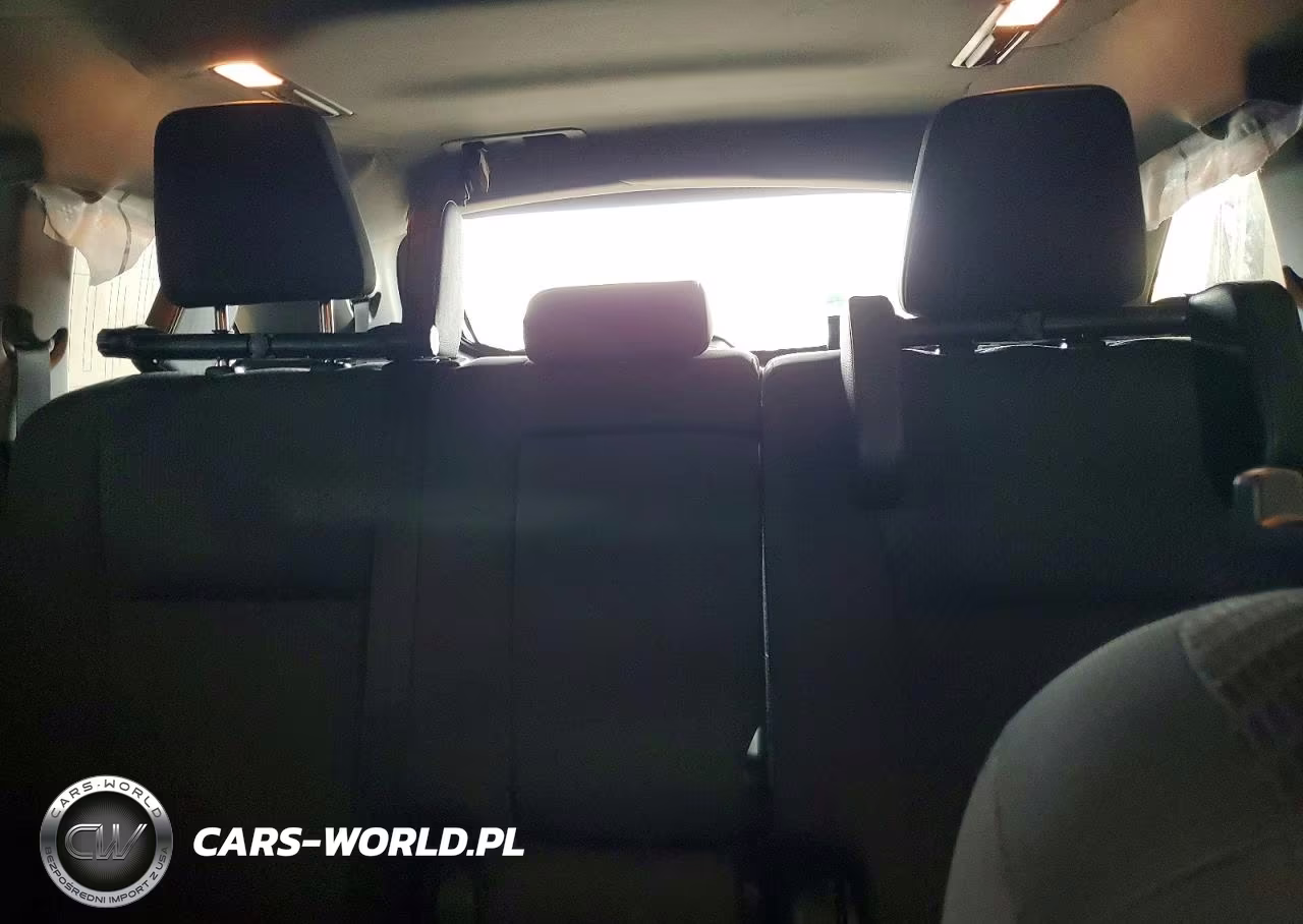 2019 Toyota Highlander Le VIN:5TDZARFH0KS054582 - 10