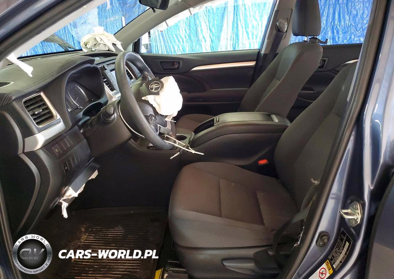 2019 Toyota Highlander Le VIN:5TDZARFH0KS054582 - 7