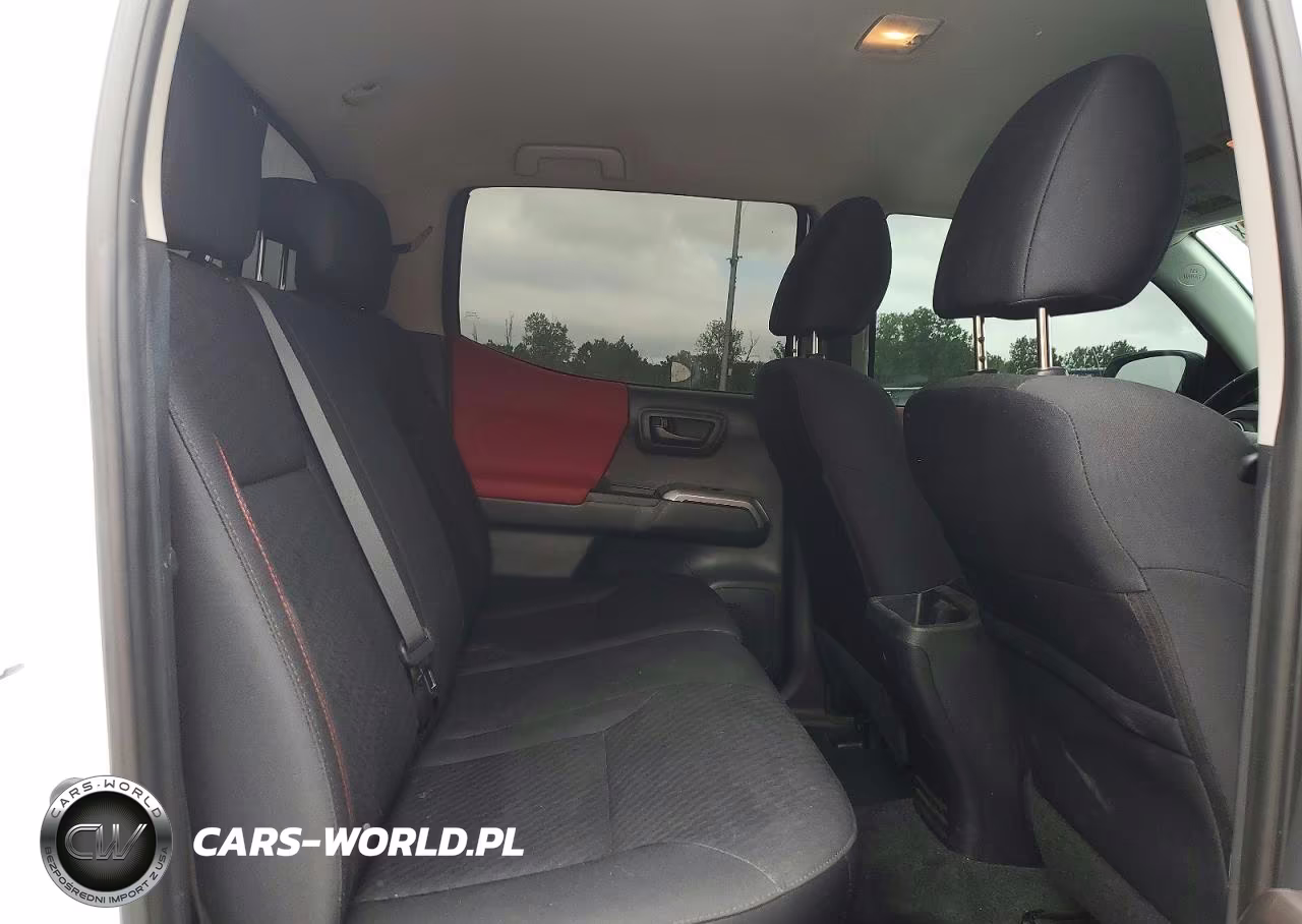 2023 Toyota Tacoma Double Cab VIN:3TMDZ5BN3PM168929 - 10