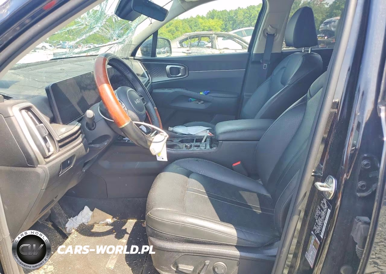 2024 Kia Sorento S VIN:5XYRLDJCXRG264400 - 7