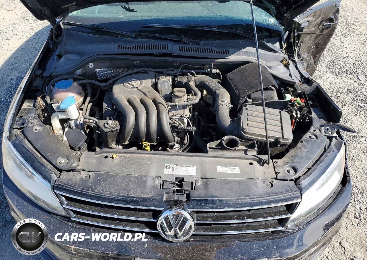 2015 Volkswagen Jetta Base VIN:3VW2K7AJ2FM330678 - 11