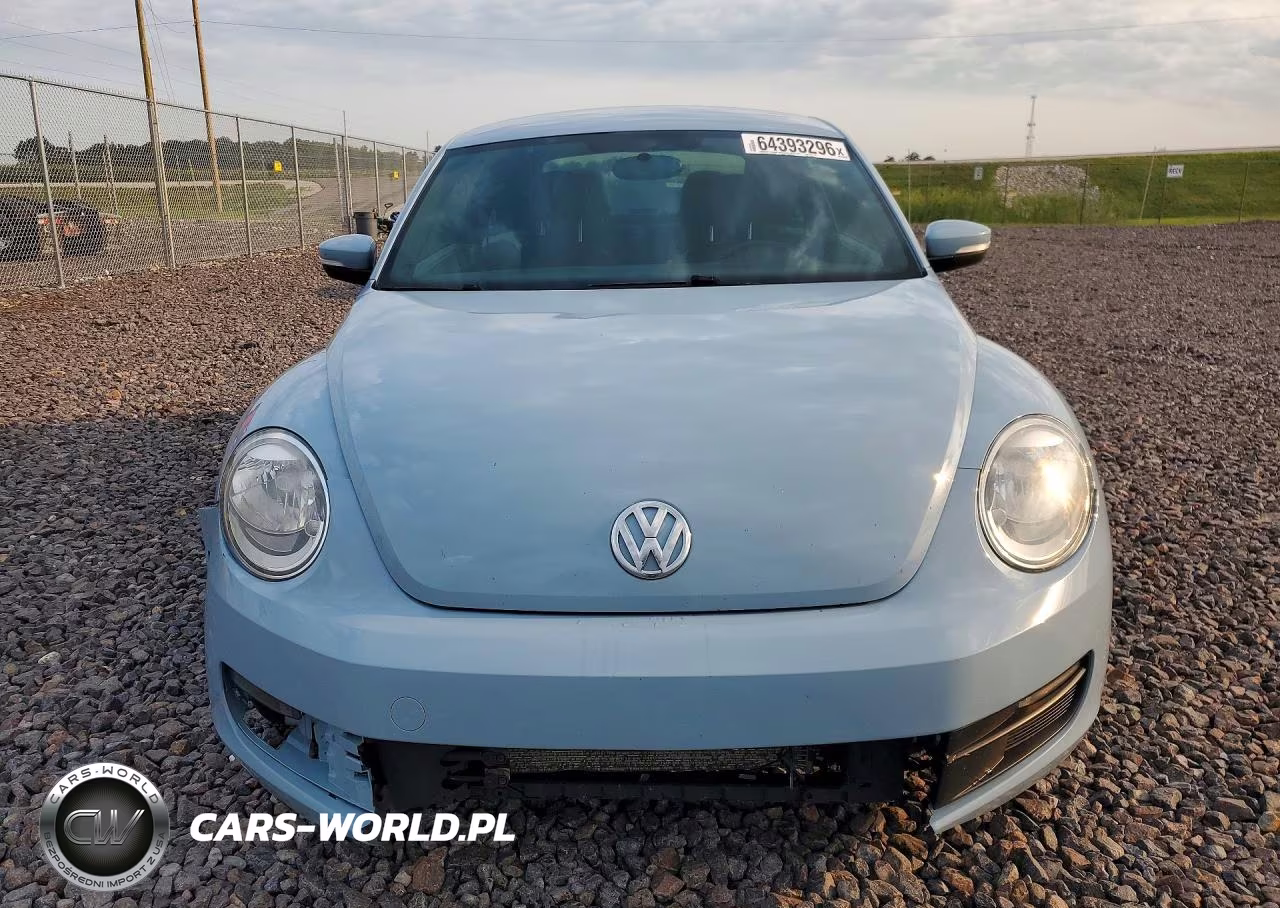2012 Volkswagen Beetle VIN:3VWJX7AT9CM652888 - 5
