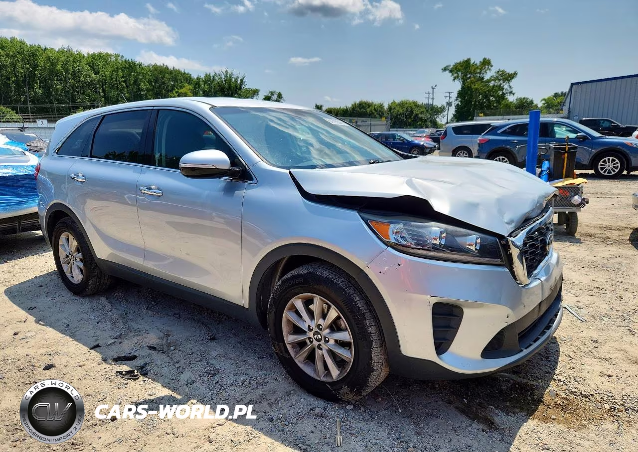2019 Kia Sorento VIN:5XYPG4A51KG570582 - 4