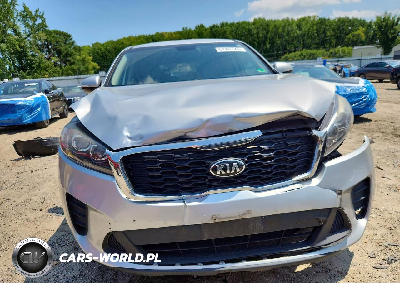 2019 Kia Sorento VIN:5XYPG4A51KG570582 - 5