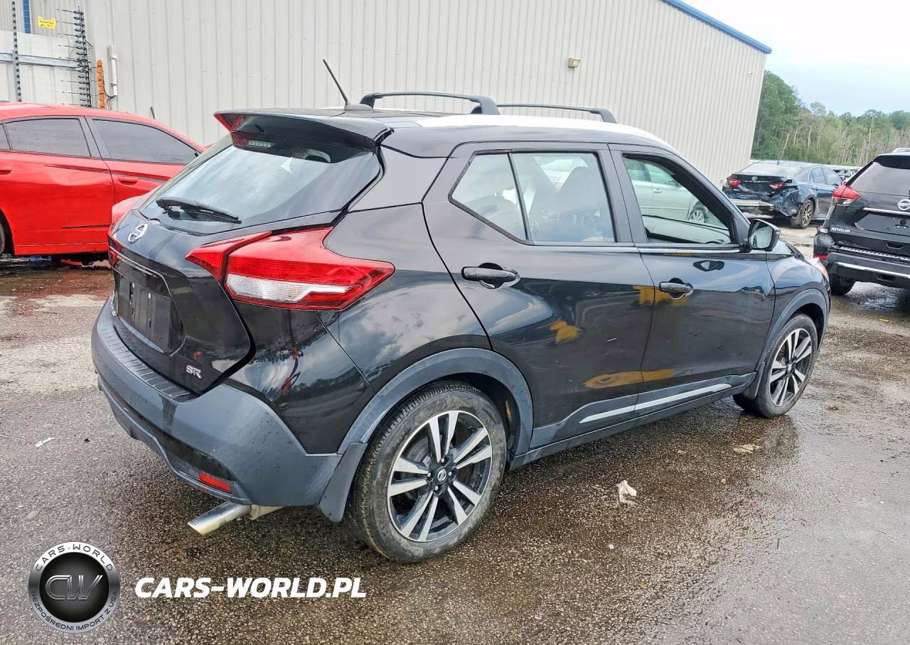 2019 Nissan Kicks Sr VIN:3N1CP5CU3KL512588 - 3