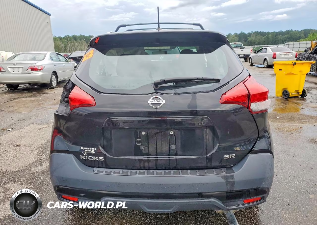 2019 Nissan Kicks Sr VIN:3N1CP5CU3KL512588 - 6