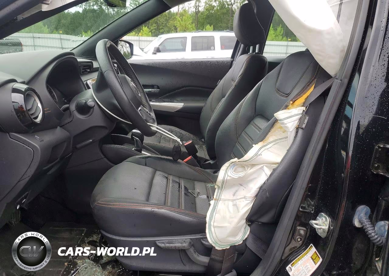 2019 Nissan Kicks Sr VIN:3N1CP5CU3KL512588 - 7